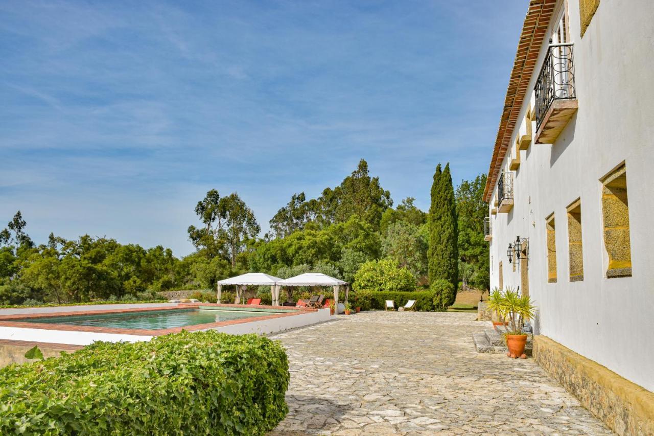 Convento Inn And Artists Residency Chamusca  Exterior photo
